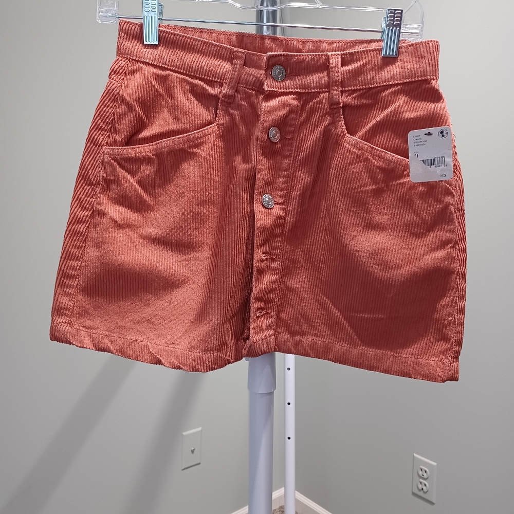 #241 NWT Free People Skirt